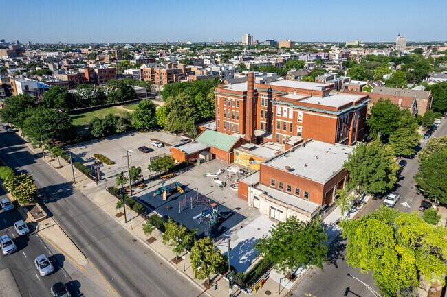 Jonathan Burr Elementary School is located in the Bucktown neighborhood of Chicago, IL.