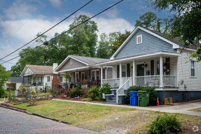 Bungalows and cottages line the streets of Dry Pond South Side.