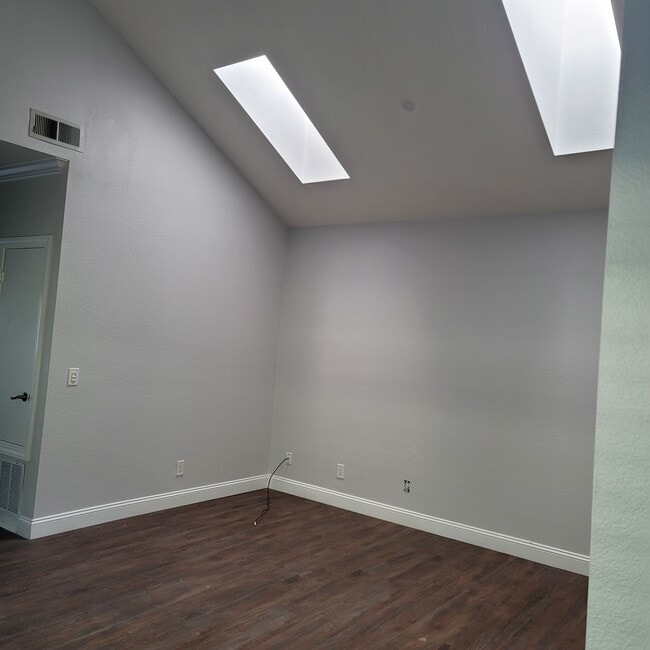 812 15th St unit A, Oakland, CA 94607 - photo 5