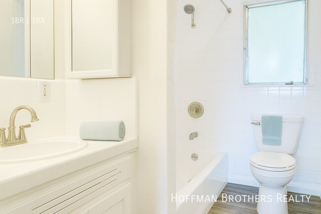 4847 W Slauson Ave unit 18, Los Angeles, CA 90056 - photo 6