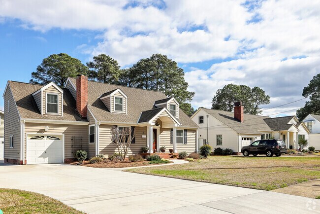 Midcentury Cape Cod homes stretch across Belvedere's quiet residential streets.