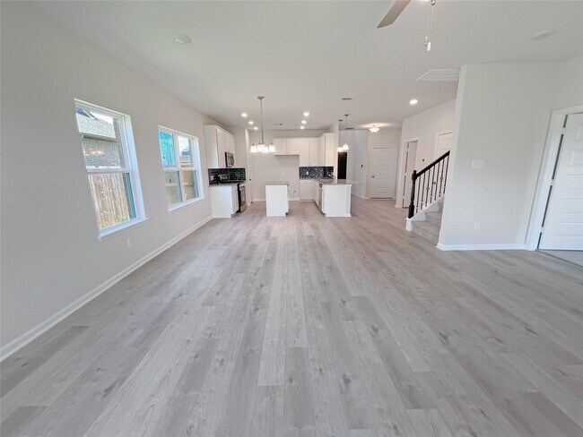 5927 Royal Palm Dr, Manvel, TX 77578 - photo 7