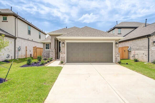 110 Orange Blossom Ct unit 38028579, Mont Belvieu, TX 77535 - photo 3