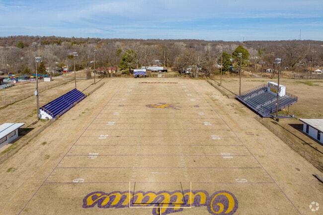 Kids can participate in a variety of competitive athletic programs at Weleetka JR high school.