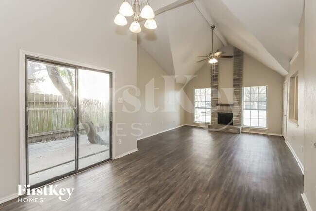 16914 Kilwinning Dr, Houston, TX 77084 - photo 4