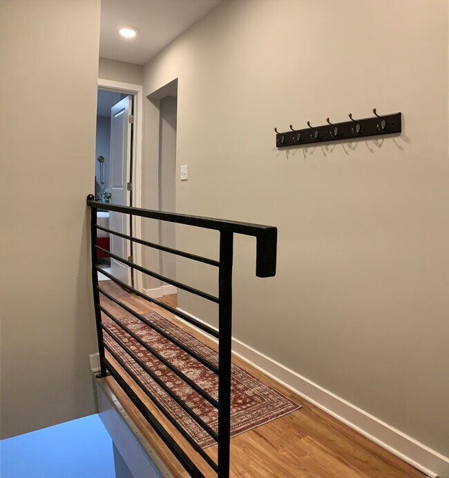 2556 Germantown Ave unit B, Philadelphia, PA 19133 - photo 2