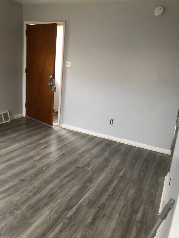 2401 Bleigh Ave, Philadelphia, PA 19152 - photo 1