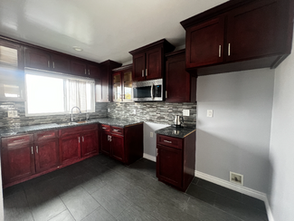 845 W 55th St Unit 4, Los Angeles, CA 90037