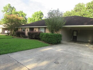 900 Broadmoor Blvd, Lafayette, LA 70503