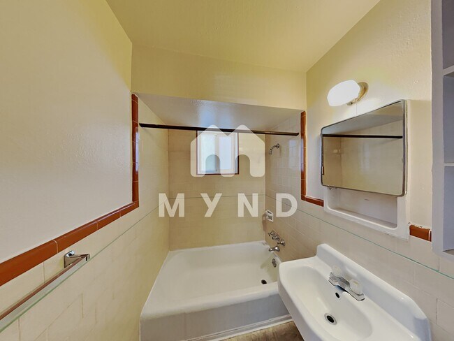 2795 E 4th St unit 1, Reno, NV 89512 - photo 7