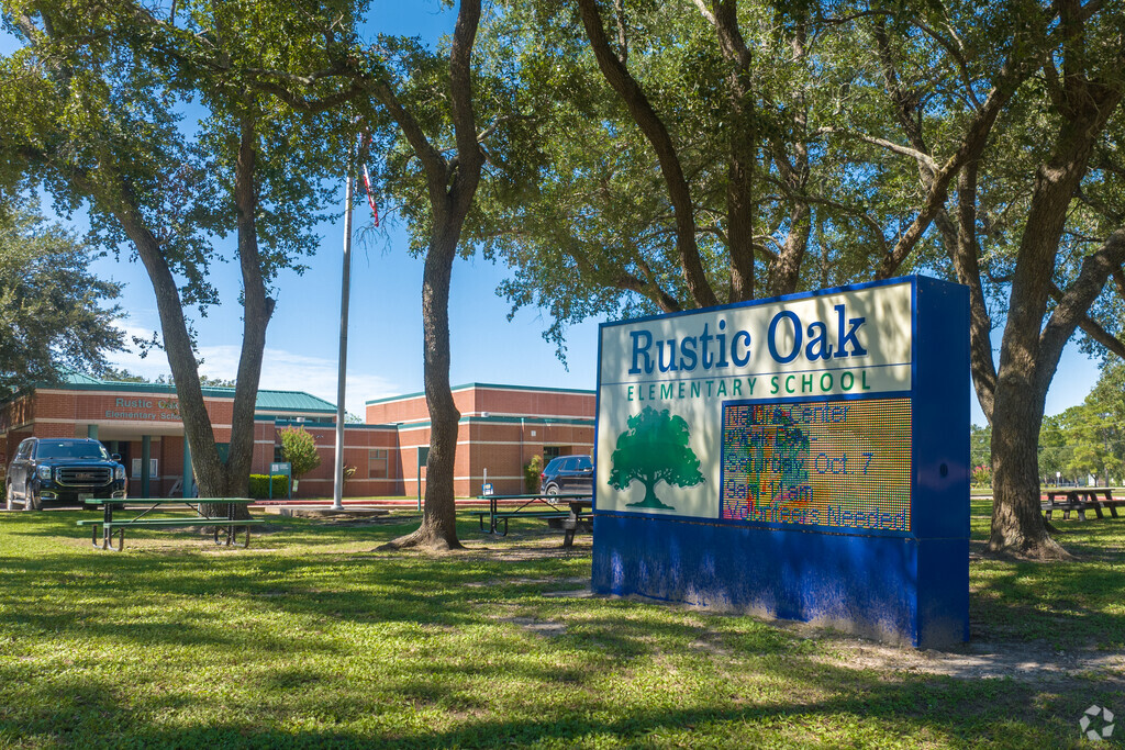Rustic Oak Elementary serves students from Pre-K to 5th grade.
