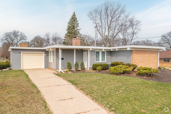 Mid-Century modern homes are available for those looking for something more updated.