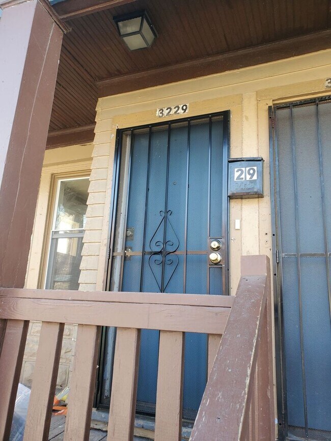 3233-3233 W Burleigh St Unit 3229 Lower Left, Milwaukee, WI 53210