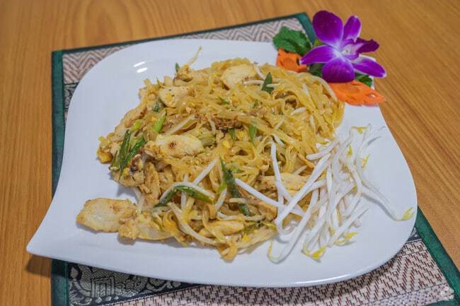 Step into Emerald Buddha in Danielson for flavorful Asian cuisine, warm hospitality, and a truly serene dining experience.