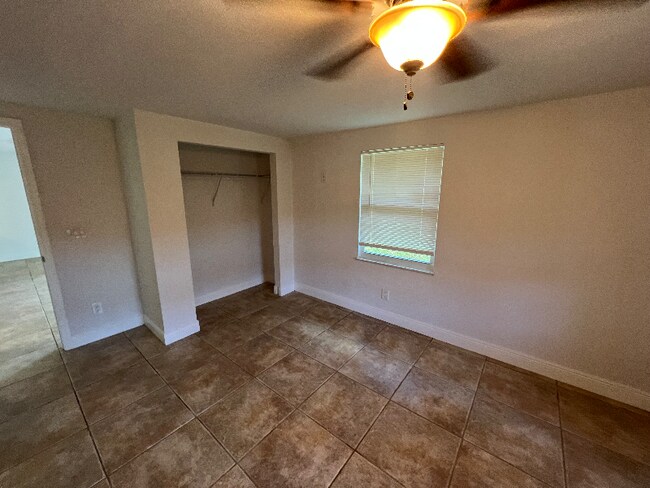 2722 SE 16th Place unit A, Cape Coral, FL 33904 - photo 6