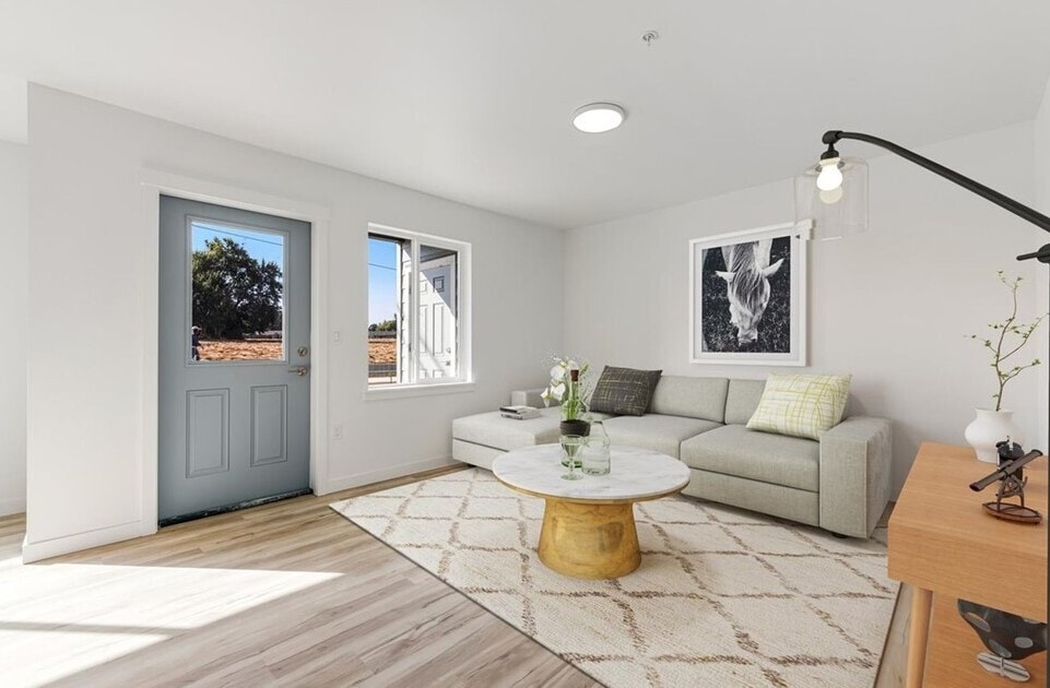 Trail Ave Apartments, Keizer, OR 97303 - photo 1