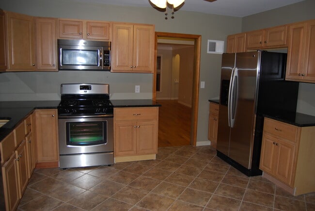 2923 Arthur St NE, Minneapolis, MN 55418 - photo 7