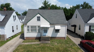 20801 Franklin Rd, Maple Heights, OH 44137