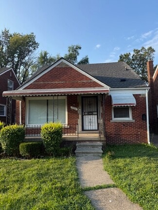 15018 Seymour St, Detroit, MI 48205