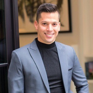 Agent Photo