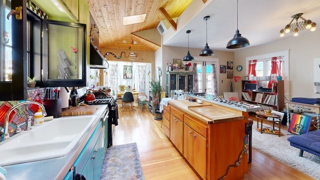 2048 E Hawthorne St, Tucson, AZ 85719 - photo 2