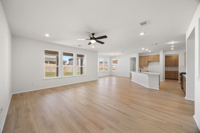 4930 Herculaneum Ln, Round Rock, TX 78665 - photo 2