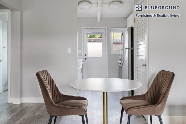 727 Layne Ct unit FL2-ID2036, Palo Alto, CA 94306 - photo 7