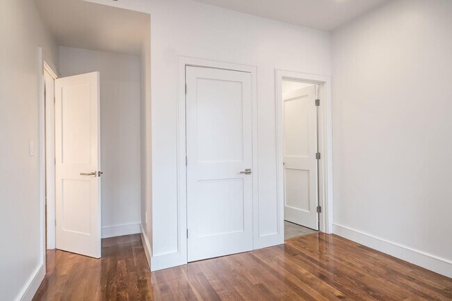 23 Temple St unit 3, Boston, MA 02114 - photo 3