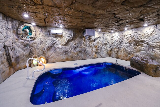 1019 Whites School Rd unit ID1226185P, Sevierville, TN 37876 - photo 6