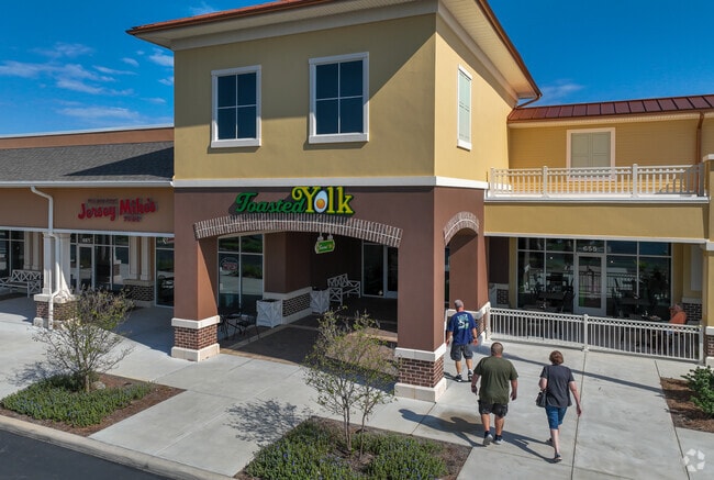 Village of Osceola Hills folks looking for breakfast can hit the Toasted Yolk in Lake Deaton.