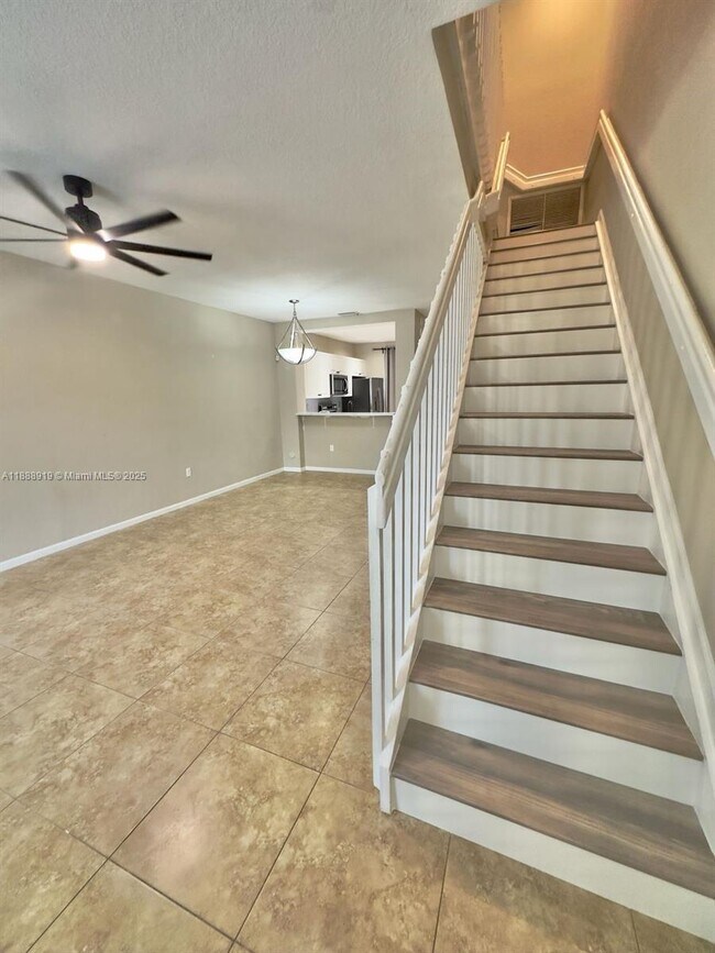 661 NW 42nd Ave, Plantation, FL 33317 - photo 7