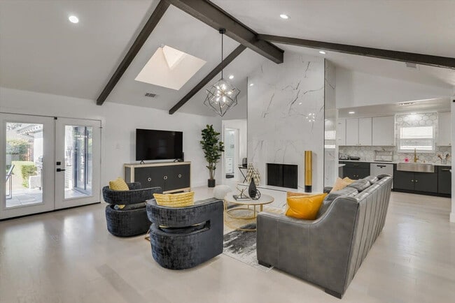 7414 Authon Dr unit ID1019506P, Dallas, TX 75248 - photo 2