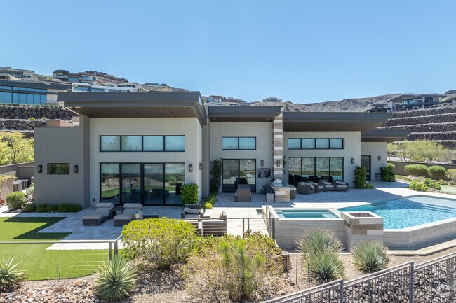 MacDonald Ranch was ranked by Niche as the second-best neighborhood to live in Henderson, NV.