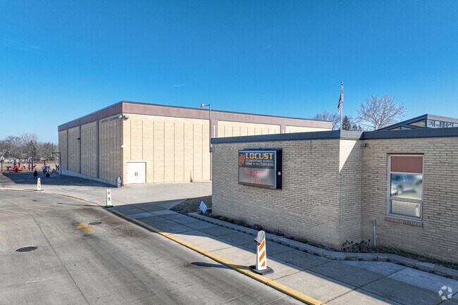 Locust Elementary School is a great place for the children in Union to learn.