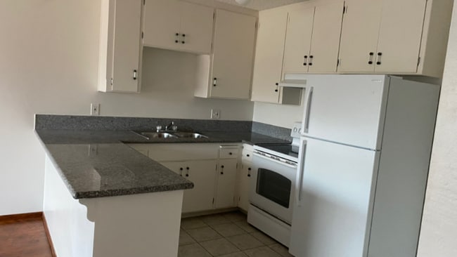 6250 Holabird St unit 35, San Diego, CA 92120 - photo 2