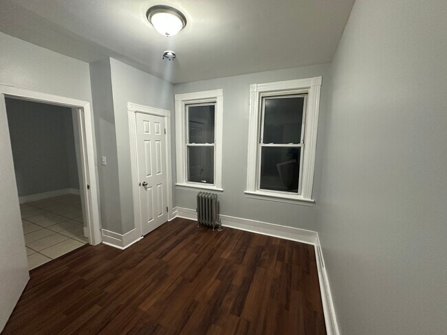 18 Atlantic St unit 2, Elizabethport, NJ 07206 - photo 4