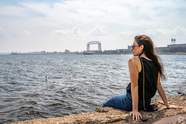 East Hillside is just the place to take in the most iconic views of Lake Superior and Duluth.