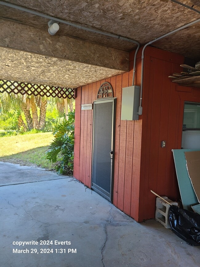 13972 W Ozello Trail unit B.3BR.WATERFT.StiltH, Crystal River, FL 34429 - photo 2