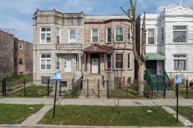 Two-flats are a popular home style in Garfield Park.