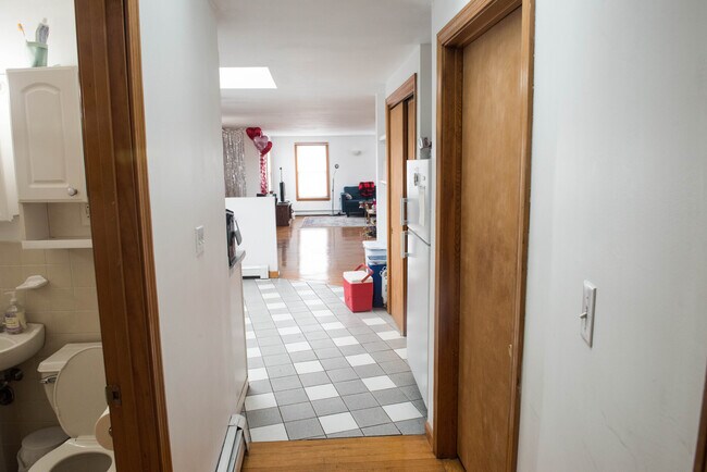 66 Brooks St unit 3, Brighton, MA 02135 - photo 4