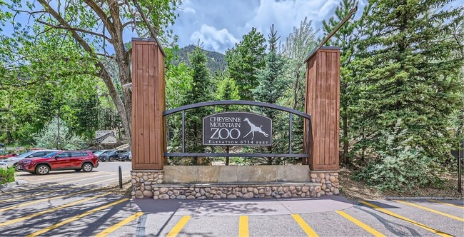 Cheyenne Mountain Zoo