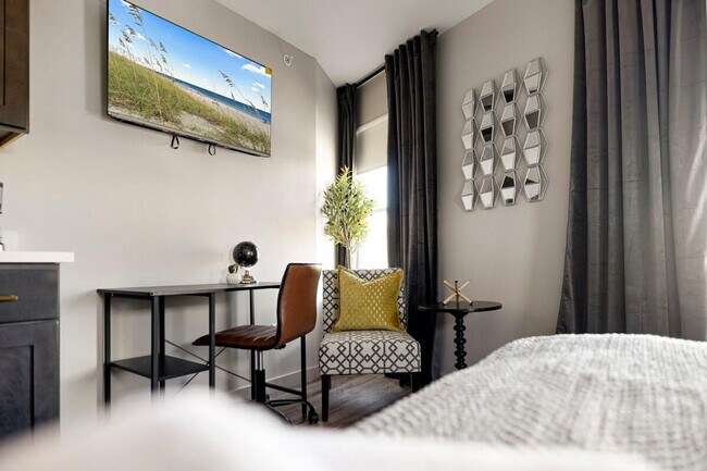 98 Cottage St unit ID1056800P, Middletown, NY 10940 - photo 2