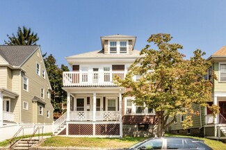 22 Saranac St Unit 2, Boston, MA 02122