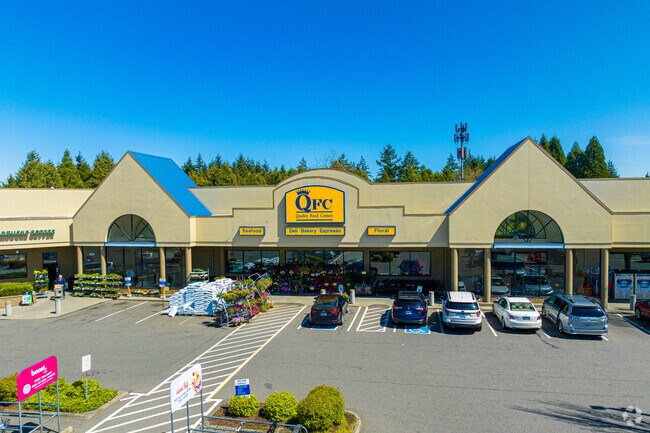 QFC Grocery Store proudly serves the Northeast Tacoma Area.