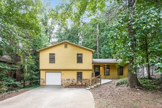 2439 Hewatt Rd, Snellville, GA 30039