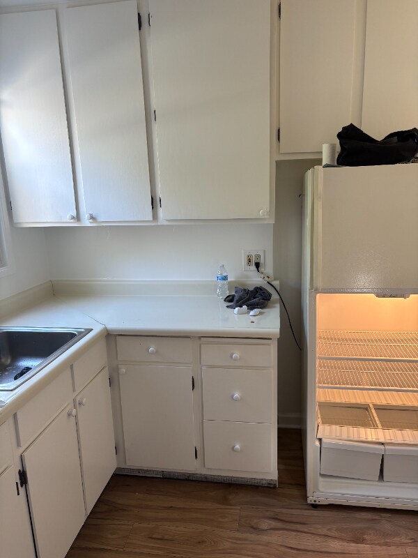 1041 Kedith St, Belmont, CA 94002 - photo 5