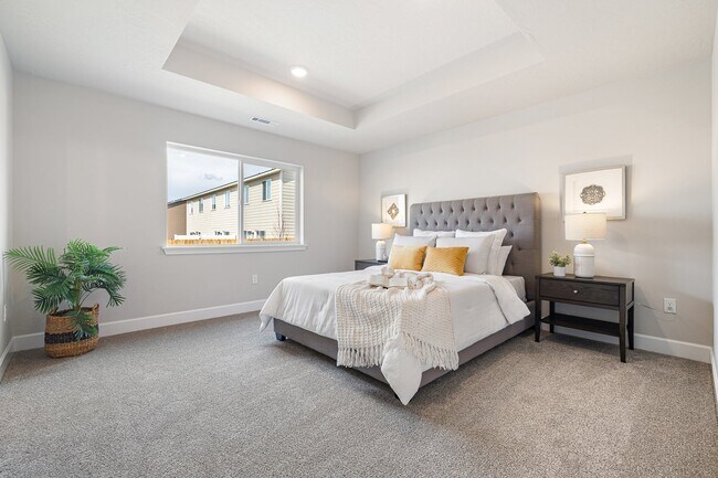 443 NW Monte Vista Ave, Madras, OR 97741 - photo 4