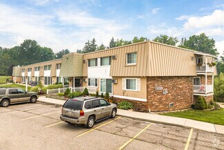 311-317 Wilson Mills Rd, Chardon, OH 44024