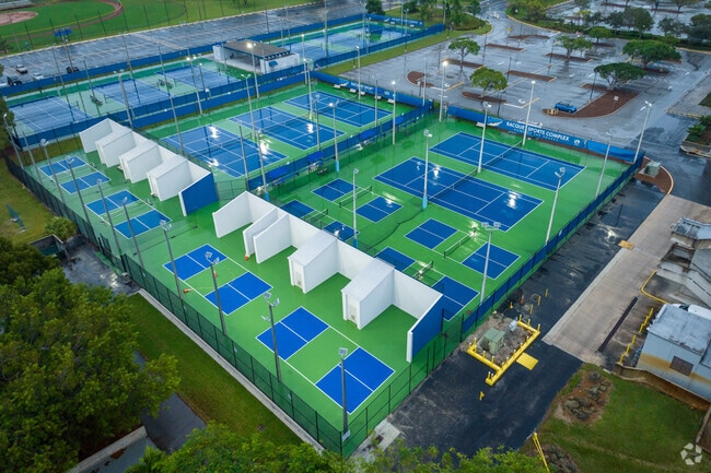 The School for Advanced Studies Kendall Campus tennis courts.