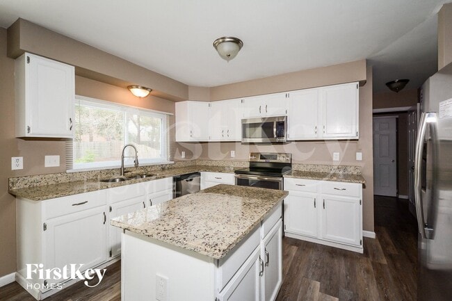 3081 Willow Creek Estates Ct, Florissant, MO 63031 - photo 6